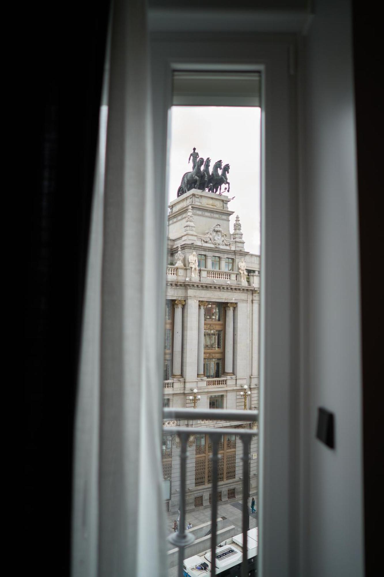 Hotel Regina Madrid Esterno foto
